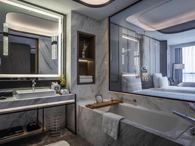 Superior Room with 2 Single Beds, City Side