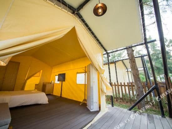 Romantic Tent