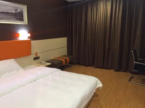 Select You Ter Room