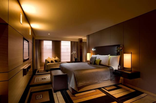 KING DELUXE SUITE