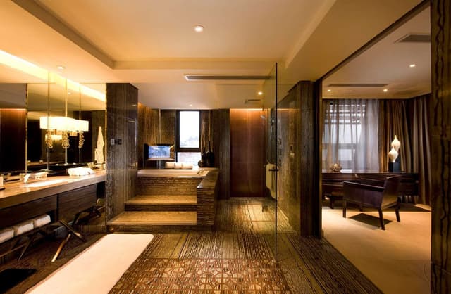 KING PREMIER SUITE