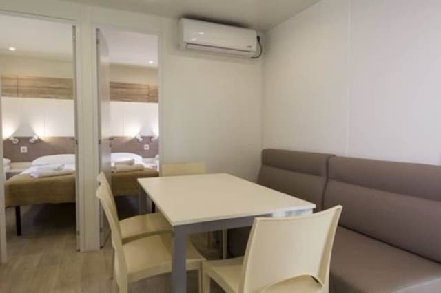 Mobile Home (Maxicaravan Prestige)