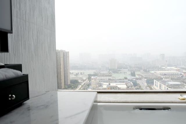 Superior Room, 1 King Bed, City View