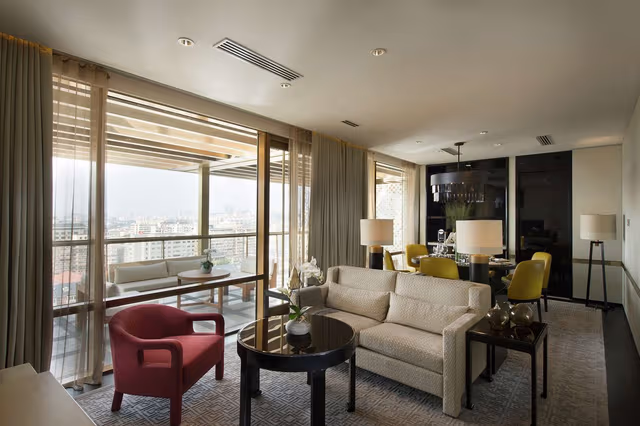 KING PREMIER TERRACE SUITE
