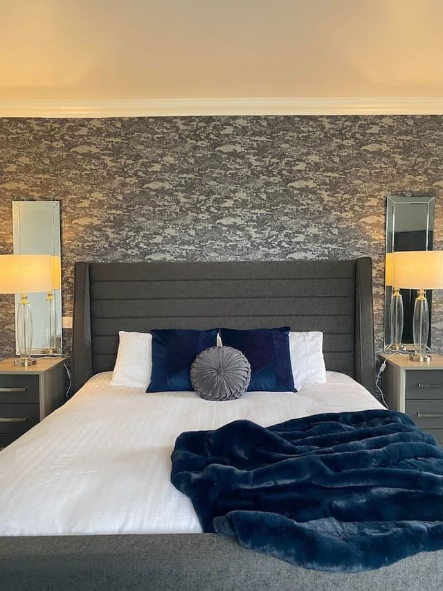 King Suite