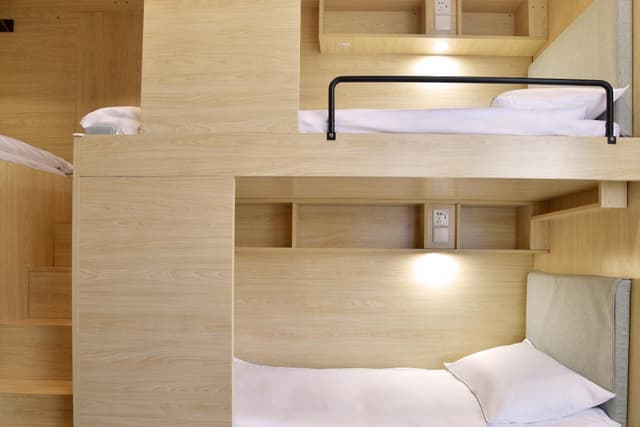 1 Person in 6-Bed Dormitory with Private Bathroom - Female Only