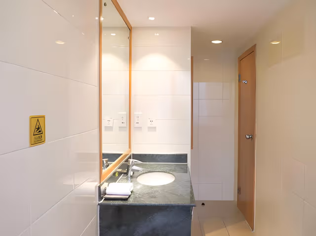 Standard Superior Suite