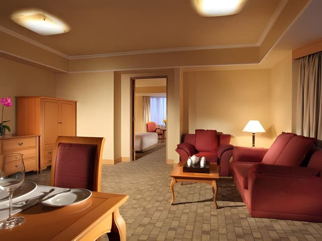 Standard Superior Suite