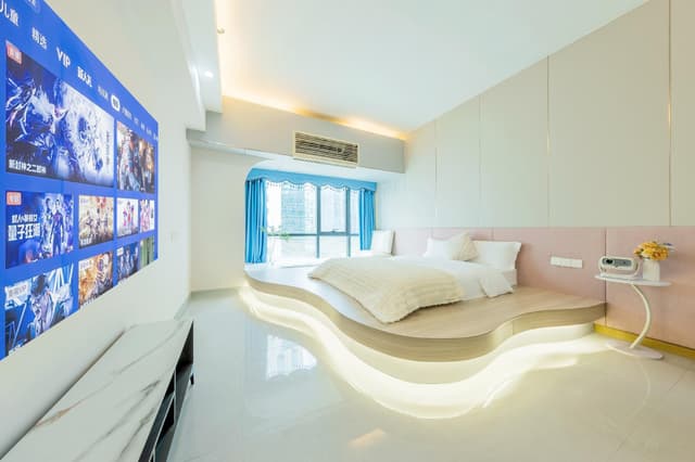 Superior Business Room