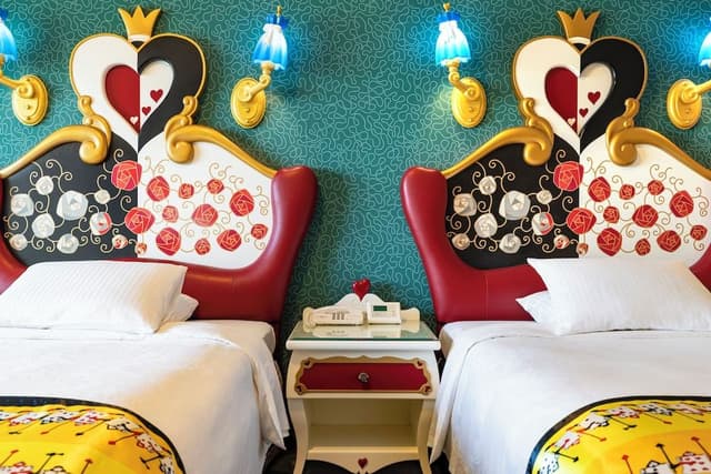 [2-5 Nights] Character Disney's Alice in Wonderland Room (3rd-8th Floors/Non Smoking)