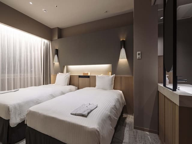 Junior Suite Single Use [Non-Smoking]