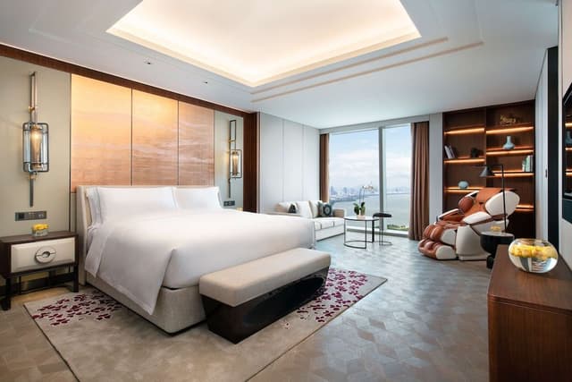 Ambassador Suite