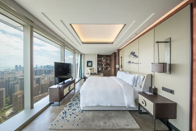 Premier Room, 1 King Bed, Sea View (and City View)