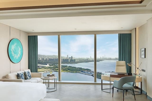 Deluxe Twin Sea View