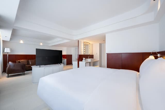Suite Room