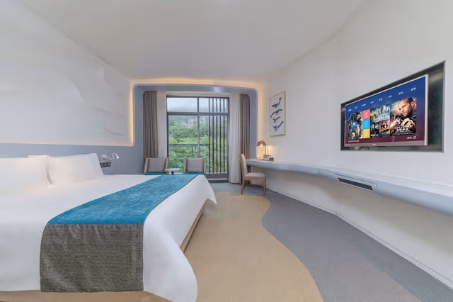 Deluxe Mountain View Double Bed Room