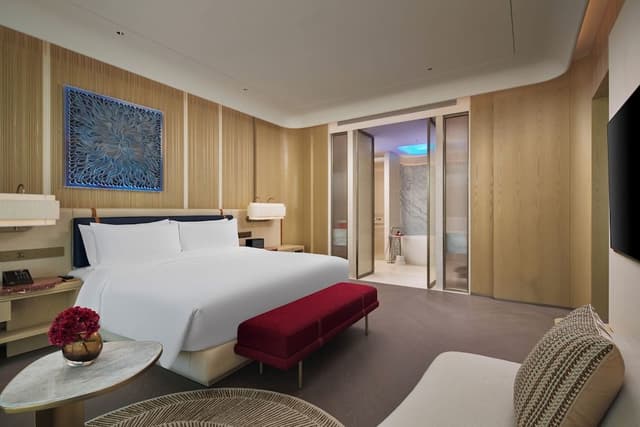 Skyline Panoramic Seaview Suite