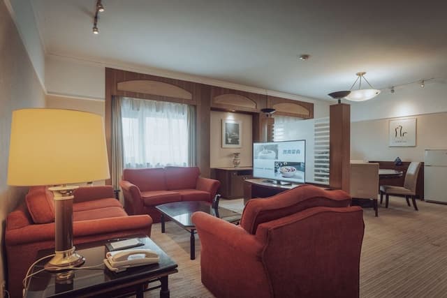 Suite, 2 Bedrooms, Kitchen (Dining)