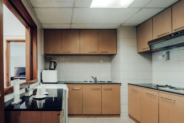 Suite, 2 Bedrooms, Kitchen (Dining)