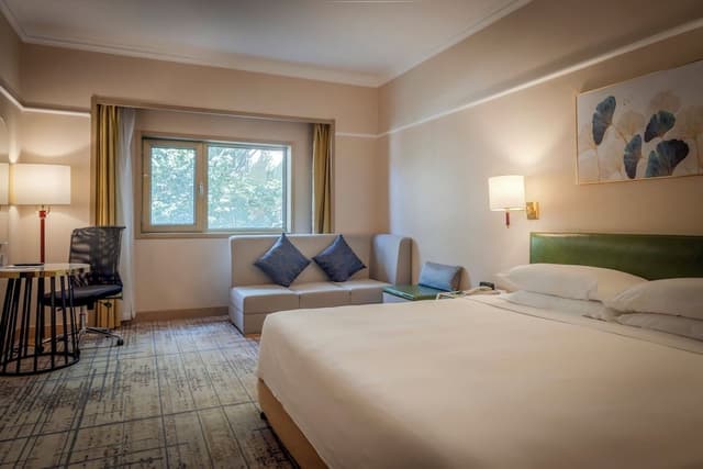 Suite, 1 Bedroom, Club Lounge Access, Garden View