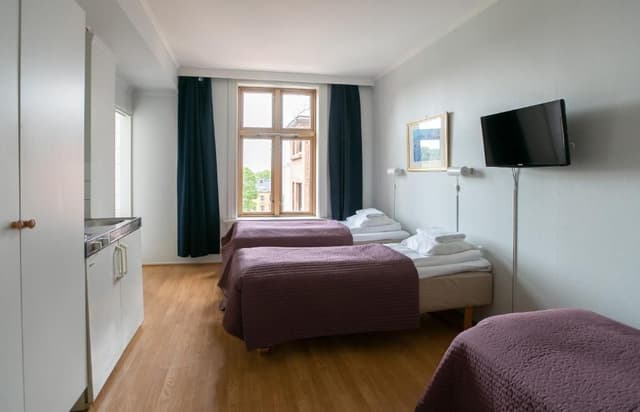 Standard triple room