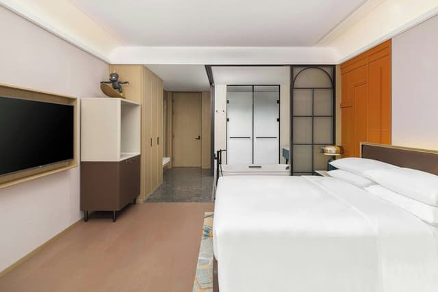 Executive Room, 1 King Bed
