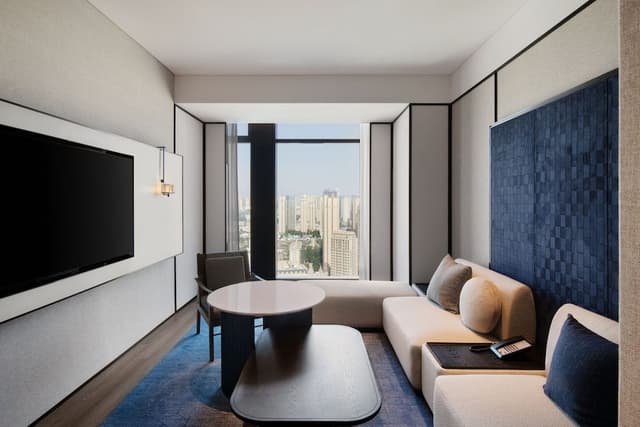 Deluxe Suite, 1 Bedroom, Executive Level