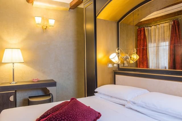 Classic Double or Twin Room