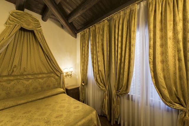 Classic Double or Twin Room