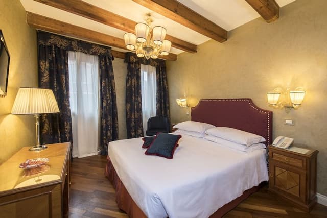 Classic Double or Twin Room