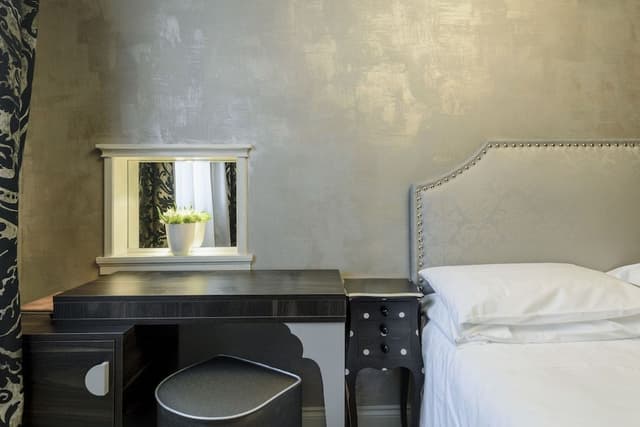Classic Double or Twin Room