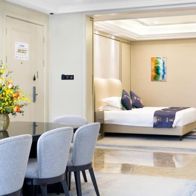 Presidential Suite, Non Smoking