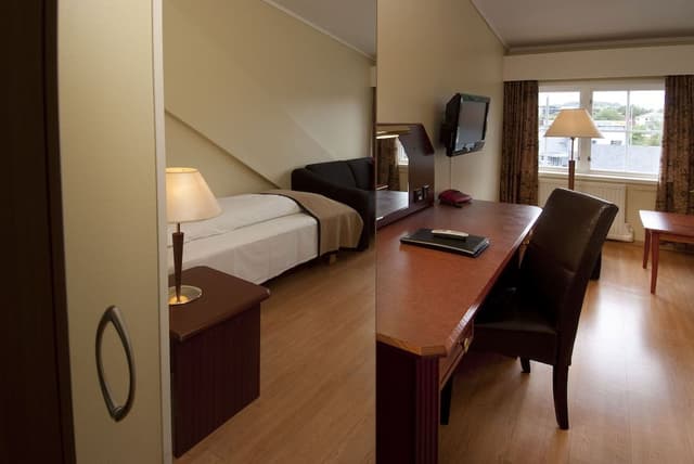 Standard Single Room