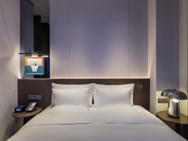 Superior Room, 1 King Bed