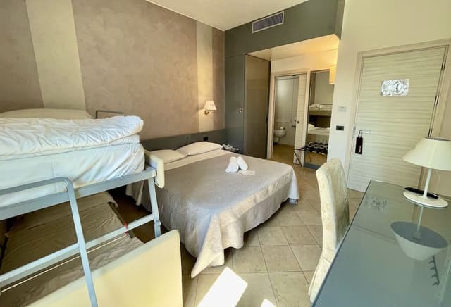 Standard Quadruple Room