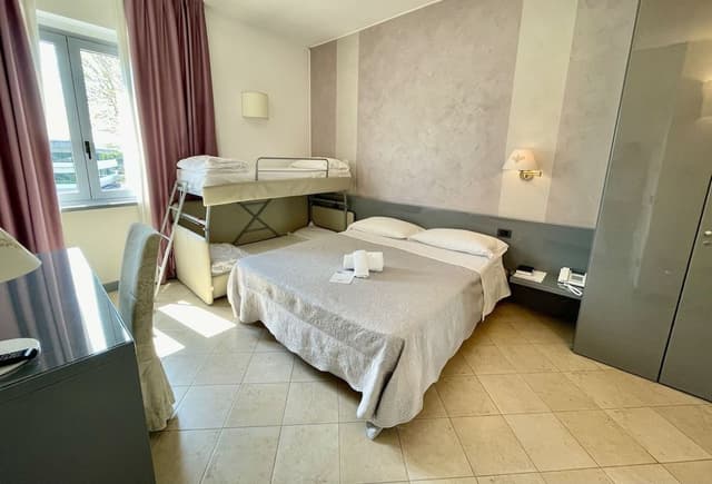 Standard Quadruple Room