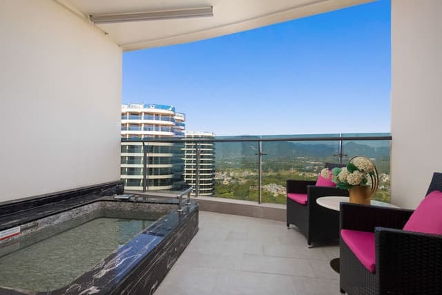 Presidential Suite, Multiple Beds, Smoking (Hot Spring View)