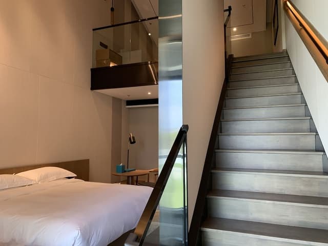 Loft, 1 King Bed, Balcony, Lake View