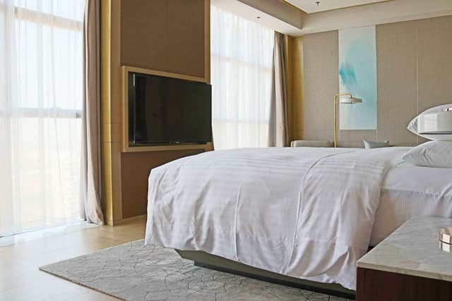 Premier Room, 1 King Bed