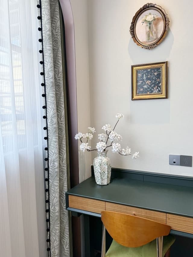 Deluxe Single Room, Balcony, City View