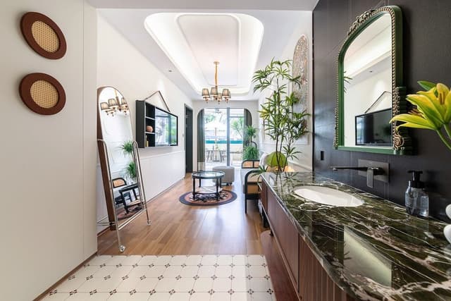 Premier Suite, Balcony, City View