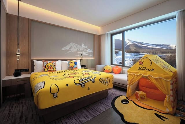 Family Room, 1 King Bed