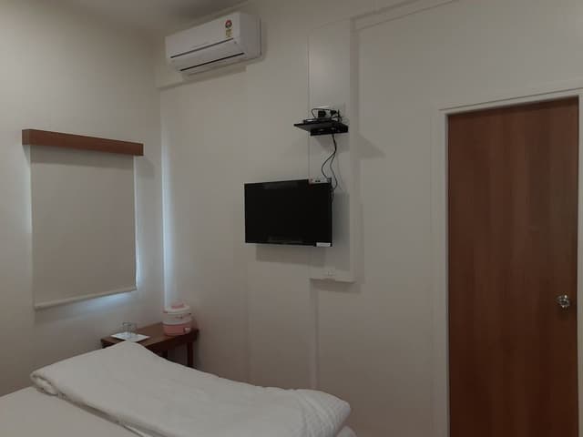 Executive Room, City View