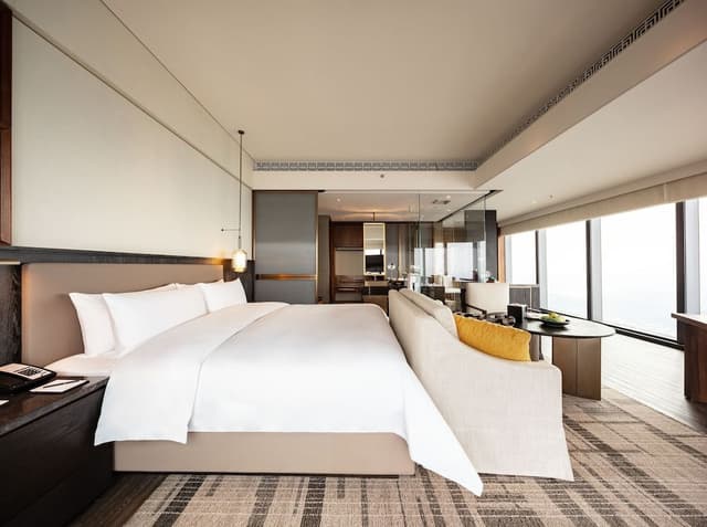 Horizon, Premier Room, 1 King Bed