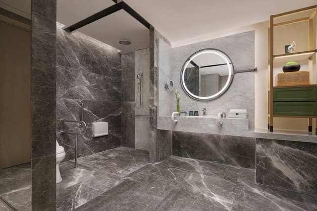 Room, 1 King Bed, City View
