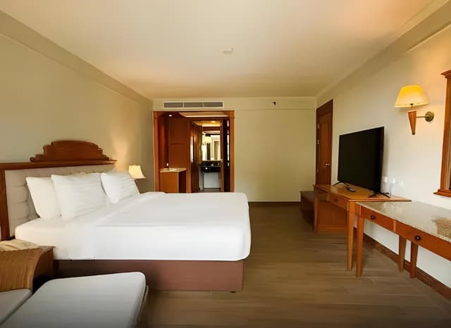 Two-Bedroom Suite