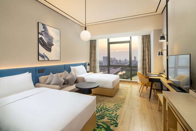 TWIN GUEST ROOM LAKE VIEW