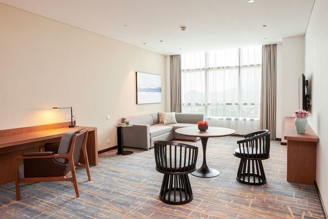 Suite, 1 King Bed with Sofa bed
