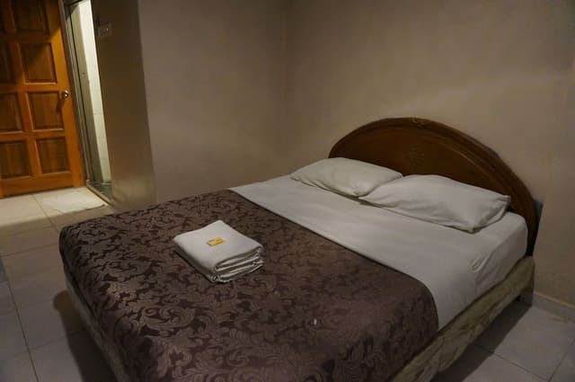 Deluxe Room, 1 Queen Bed