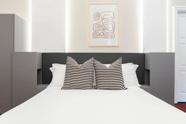 Deluxe Condo